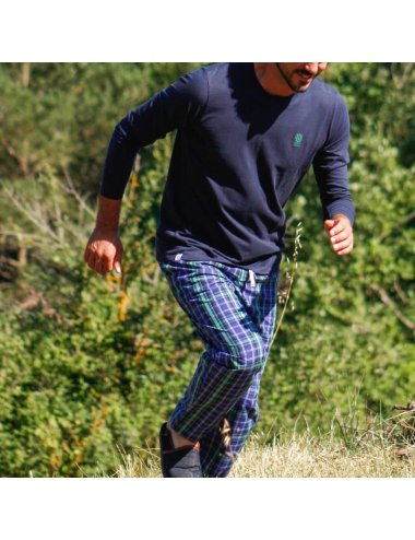 Pijama largo de hombre con camiseta azul marino y pantalón a la plana de cuadros grandes - Pijama combinado Kive