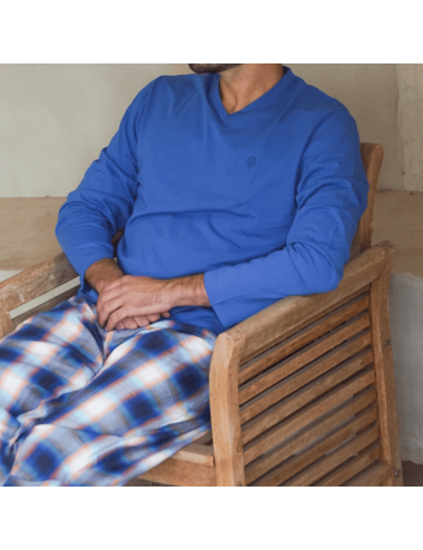 Pijama largo de hombre con camiseta azul eléctrico y pantalón viella multicolor efecto difuminado - Pijama combinado Dyke