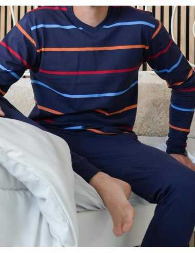 Pijama largo de punto estampado para hombre. De rayas en azul marino. Modelo Wilkin | Giulio